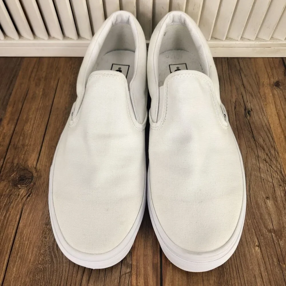 Vans Classic Slip-On Mens Size 11.5 True White Canvas Chic Skater Loafers Shoes